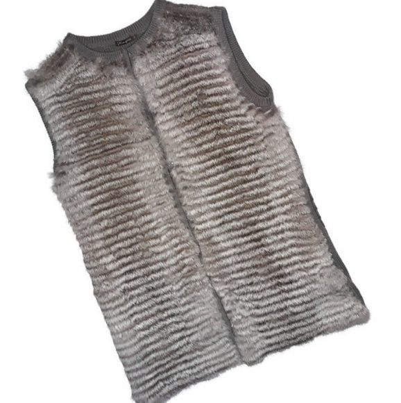 J. McLaughlin Jackets & Blazers - J. McLaughlin Soft Fur Merino Wool Cardigan Chunky Knit Sweater Vest  | FIRM